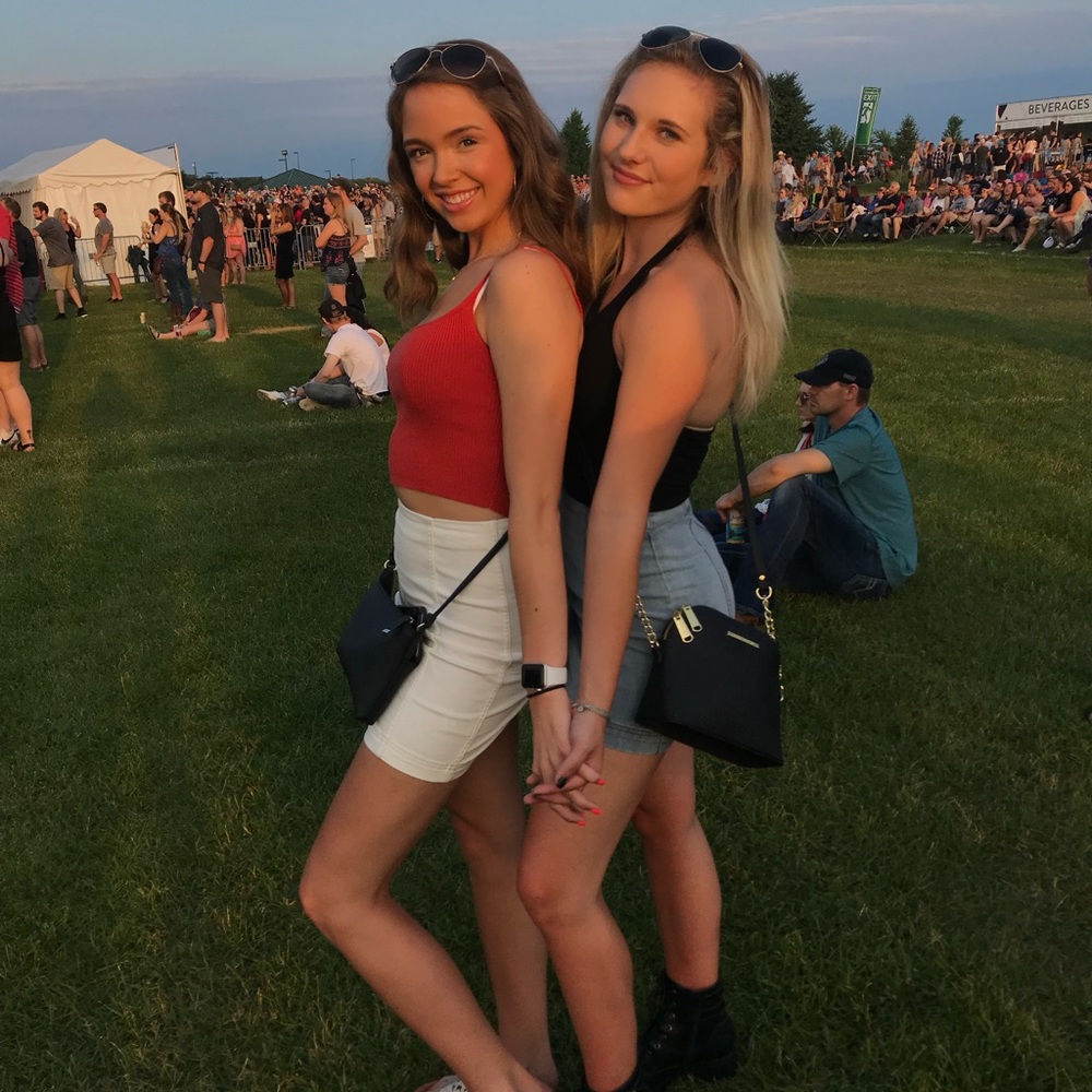 Meet your Posher, Laney